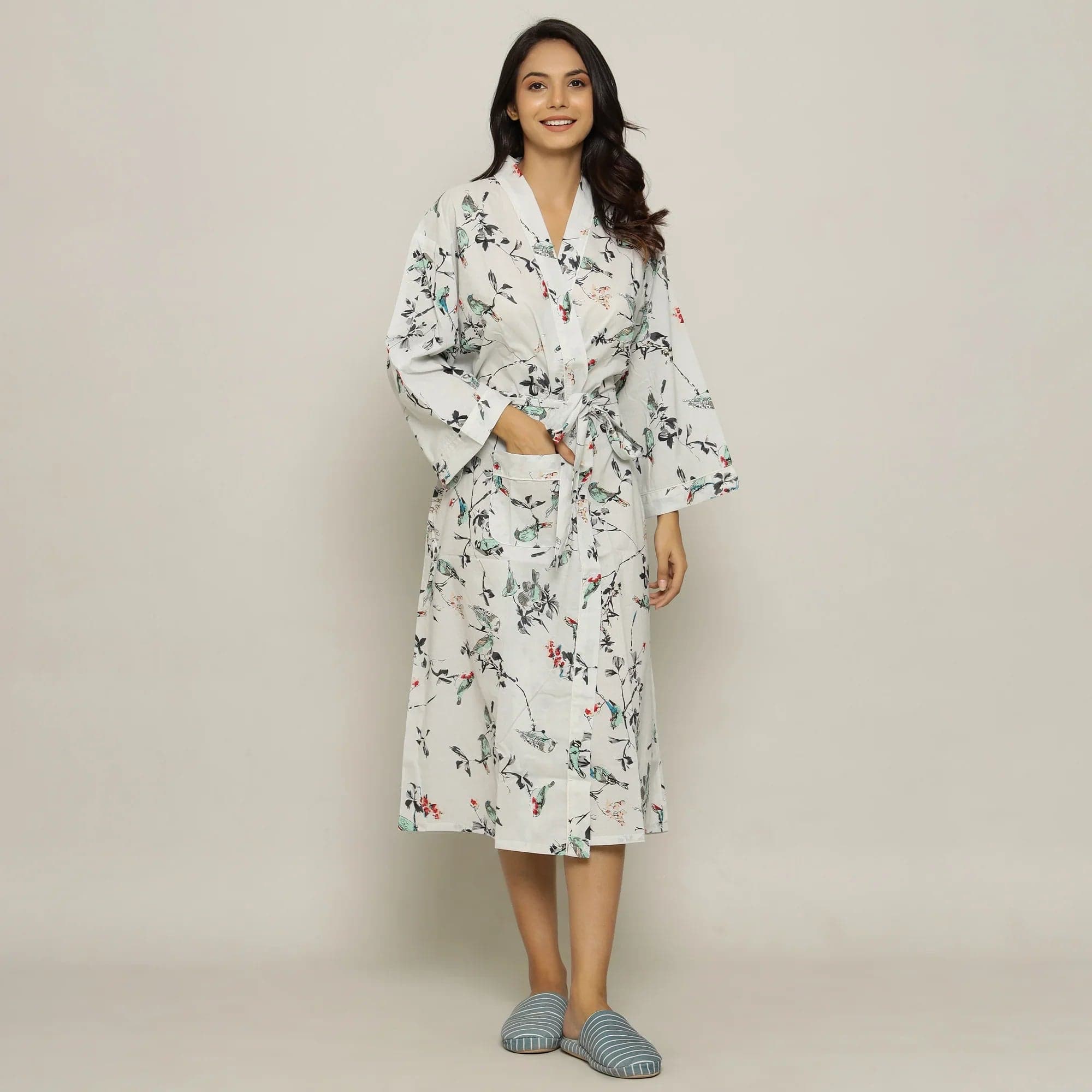 White Cotton Hand Printed Kimono Robe