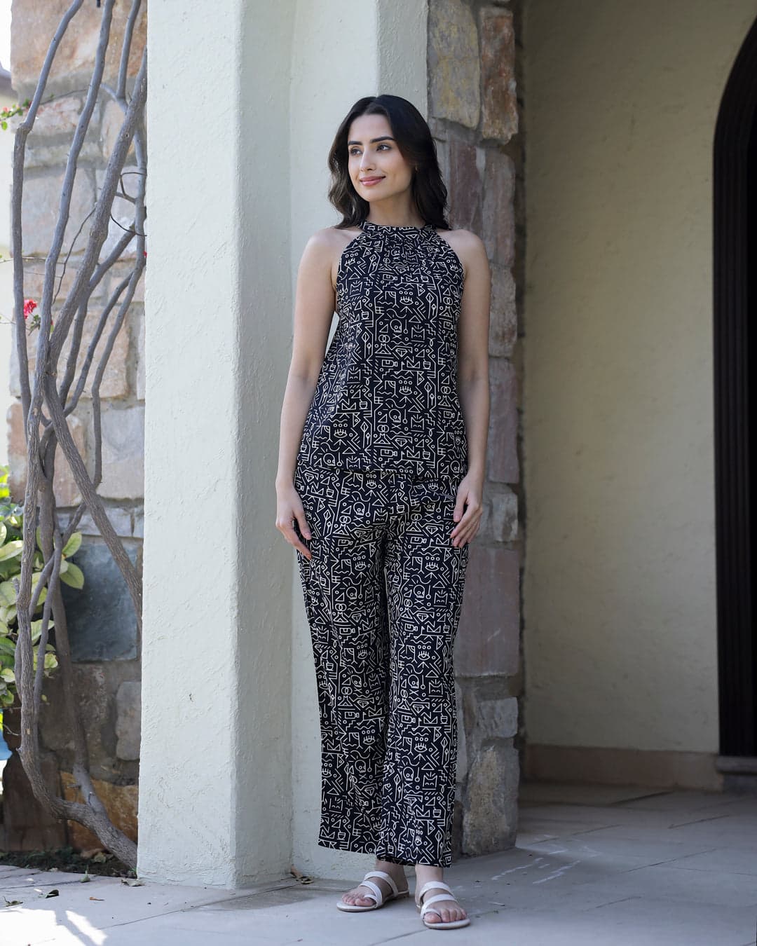 Women's Viscose Rayon Black Geometric Night Suits