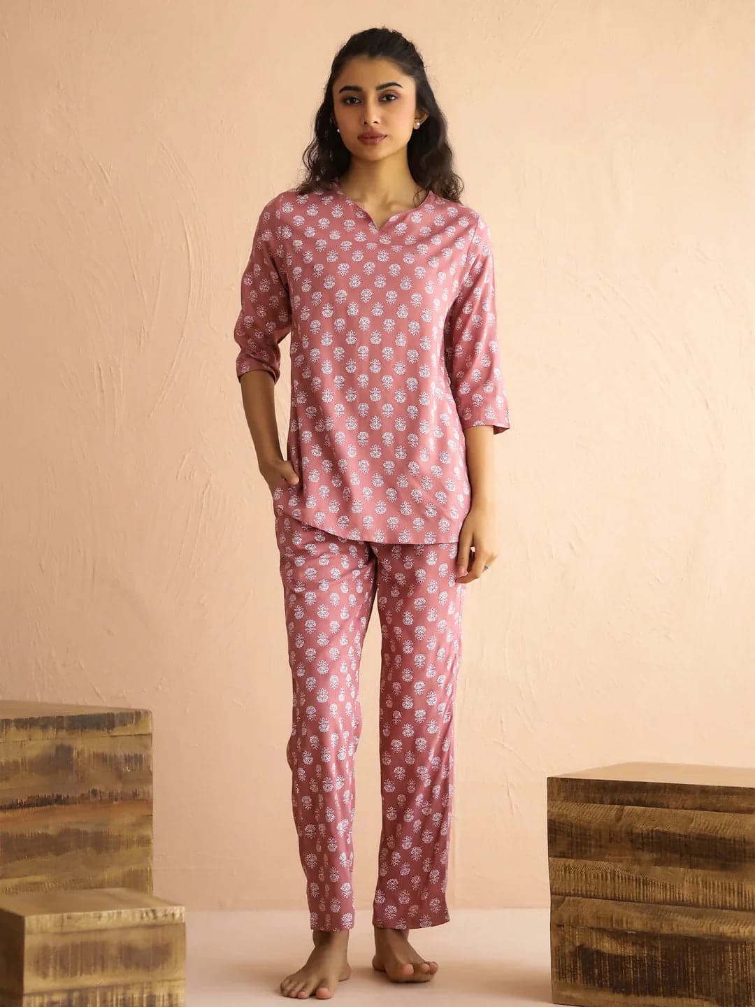 Mauve Round Neck Viscose Rayon Printed Ethnic Motifs Night Suit For Women