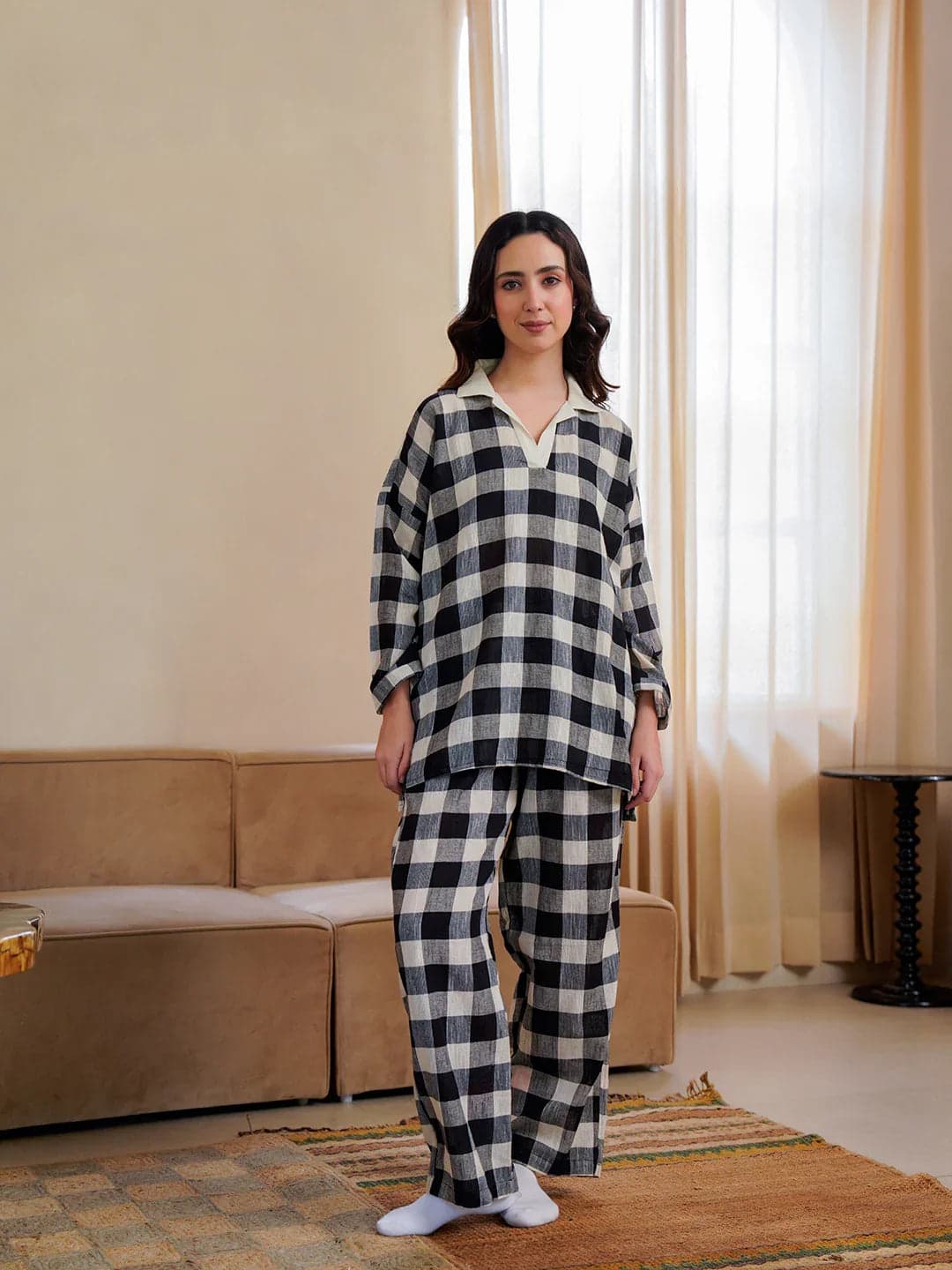 Black & White Checked Pure Cotton Shirt Collar Winter Night Suit For Women