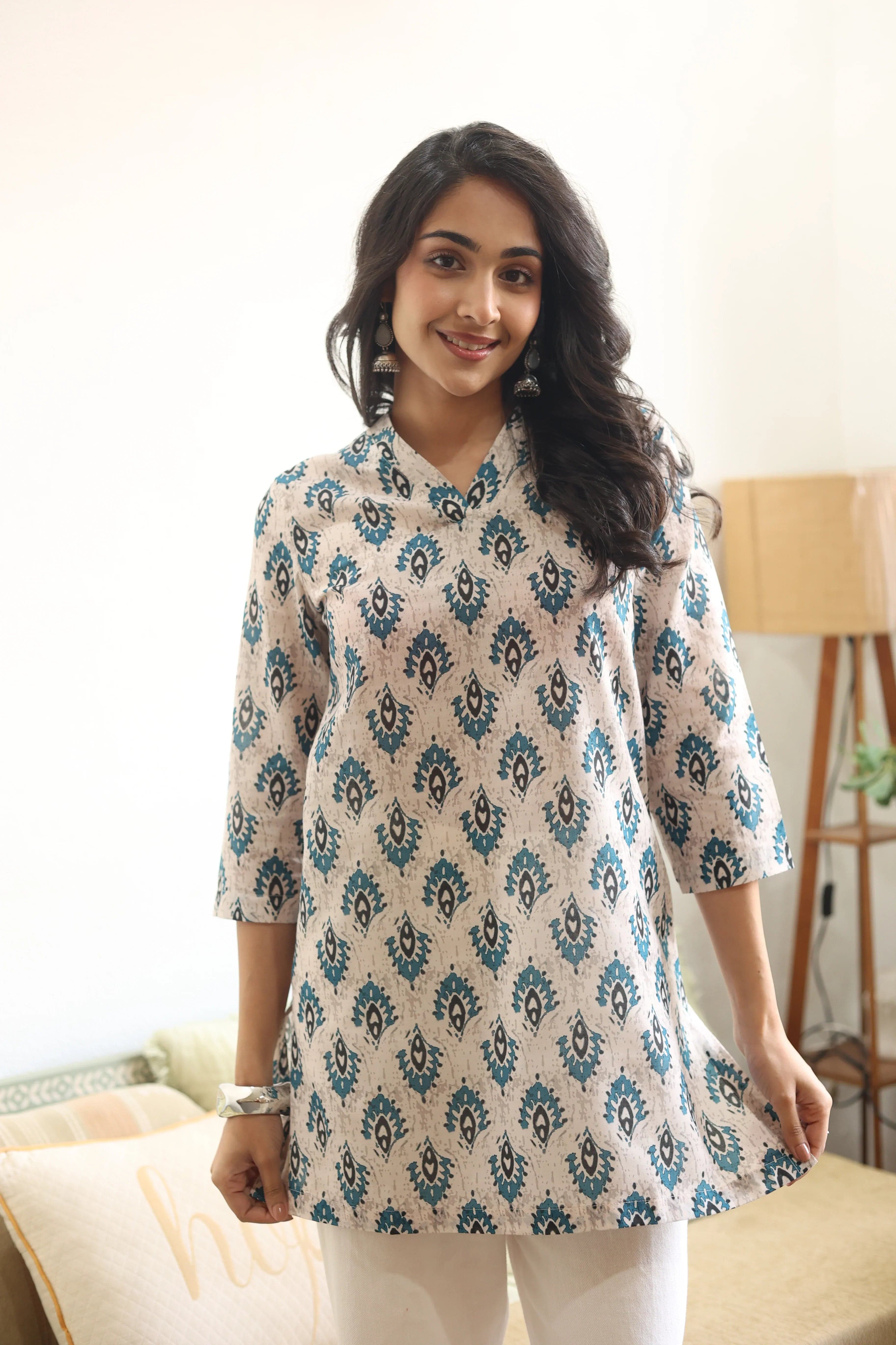 Blue Abstract Print Cotton Round Neck Top For Women