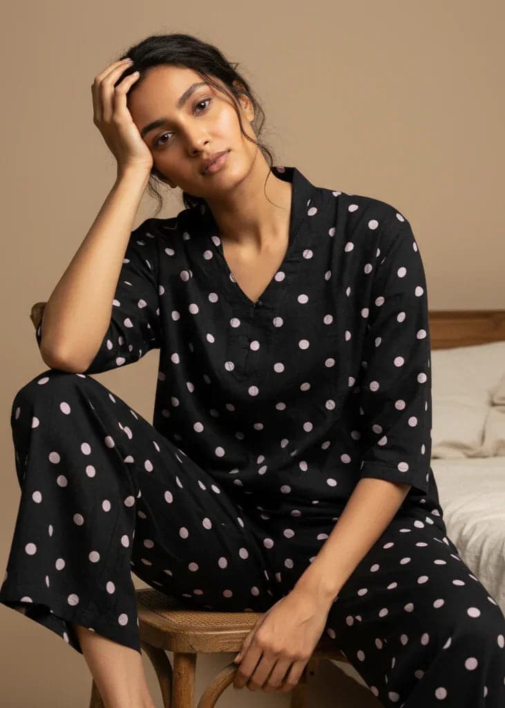 Black Polka Dot V-Neck Cotton Night Suit Set For Women